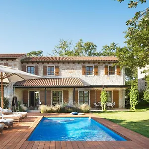 Meneghetti Wine And Winery - Relais & Chateaux Hotel Bale